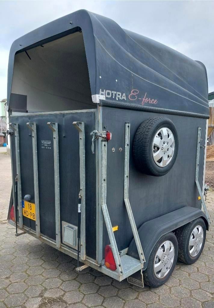 Fijne betrouwbare trailer te koop 2 paards, Dieren en Toebehoren, Paarden en Pony's | Trailers en Aanhangwagens, Ophalen, Gebruikt