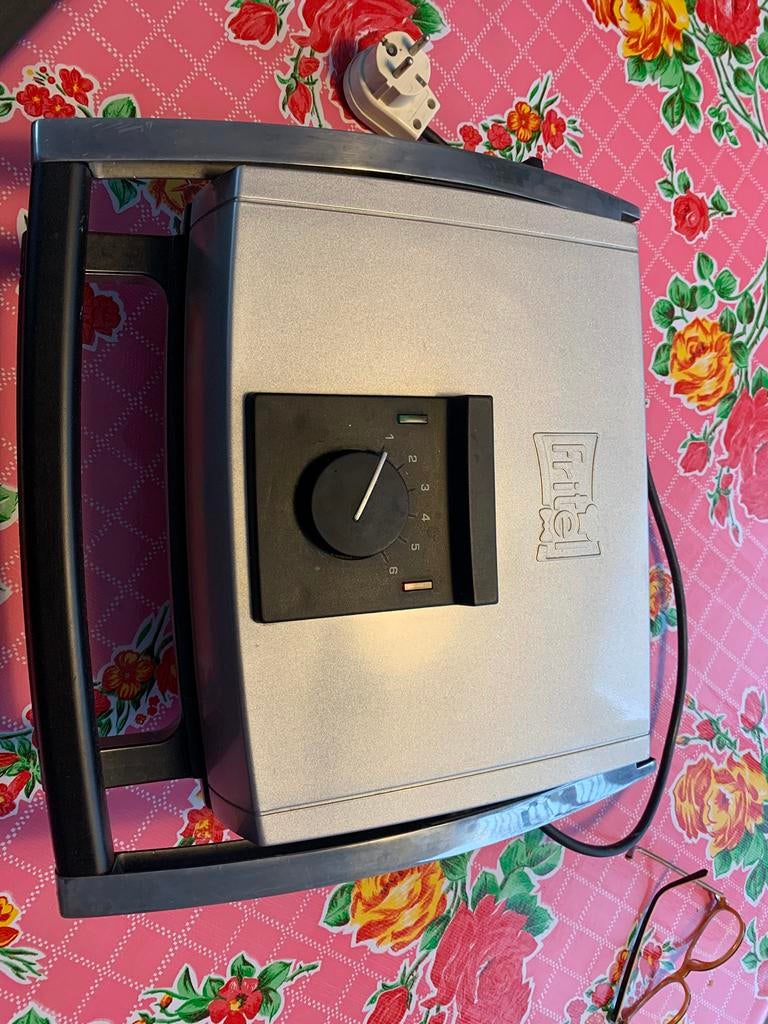 Contactgrill, Witgoed en Apparatuur, Contactgrills, Ophalen, Gebruikt
