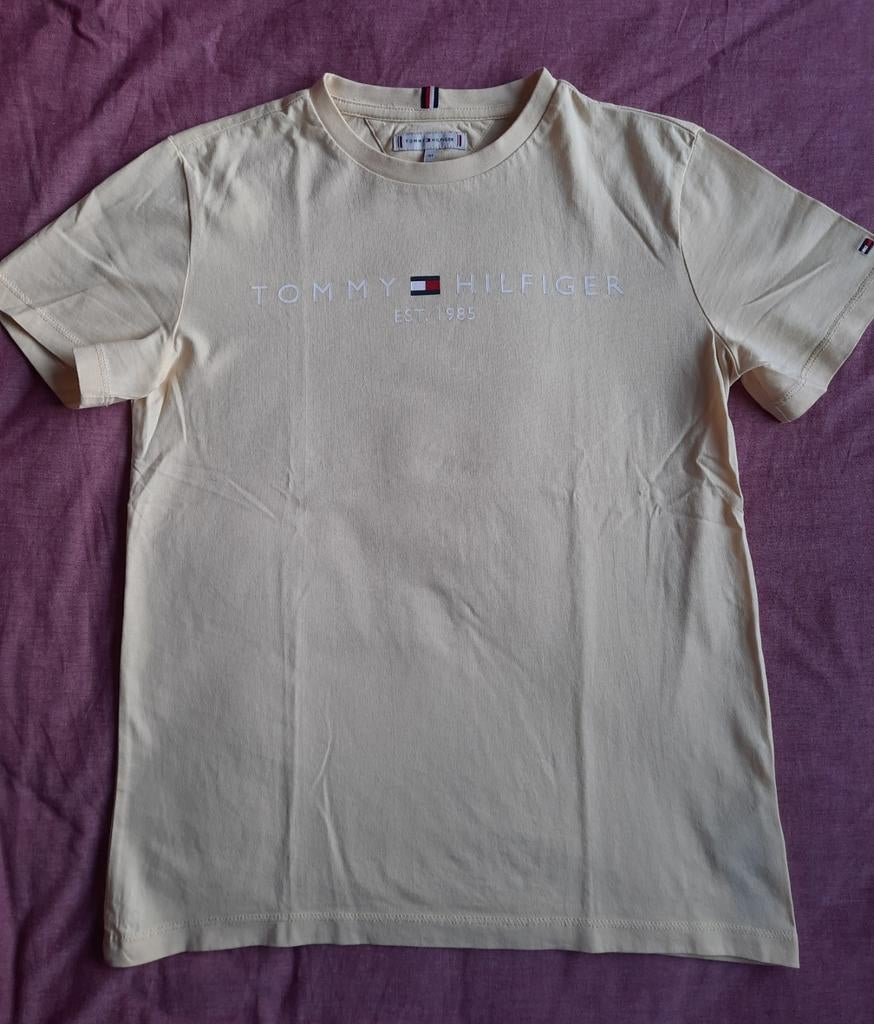 Zachtgeel Hilfiger shirt 164, Jongen of Meisje, Ophalen of Verzenden, Shirt of Longsleeve, Tommy Hilfiger