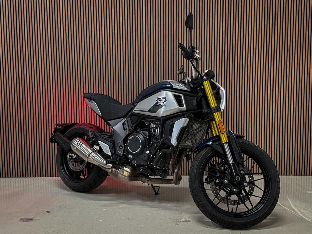 CF MOTO 700 CL-X - Cruisecontrol - fabrieksgarantie, Motoren, Motoren | CFMOTO, Bedrijf, Naked bike, meer dan 35 kW, 2 cilinders