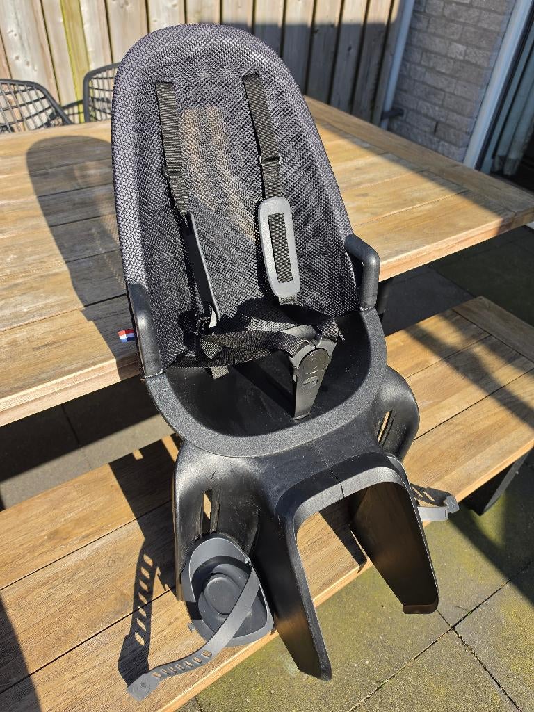 Qibbel air fietsstoeltje, Achterzitje, Voetsteuntjes, Zo goed als nieuw, Qibbel achterzitje