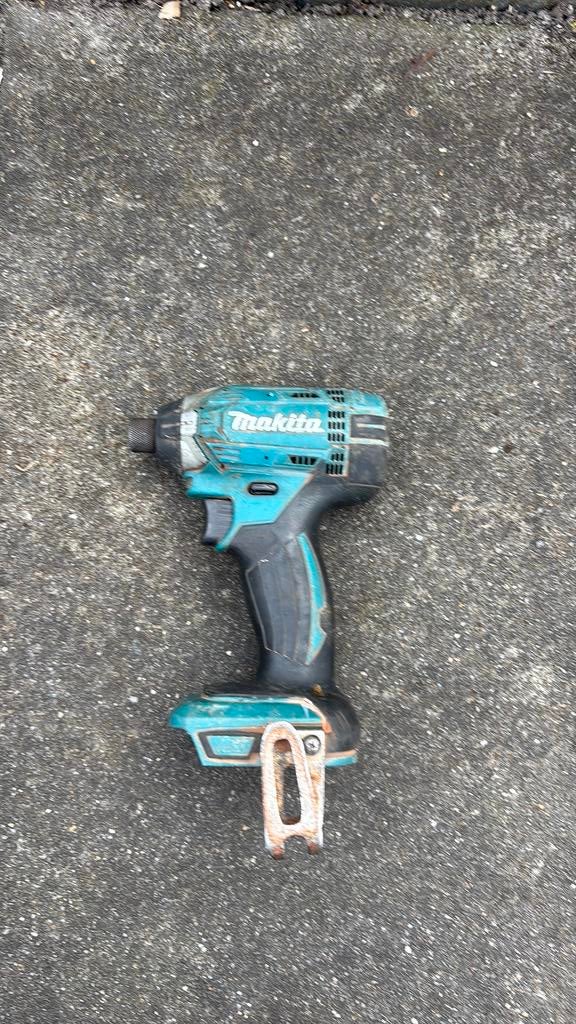 Makita 18v slagschroevendraaier DTD152, Ophalen, Gebruikt, Boor- en Schroefmachine