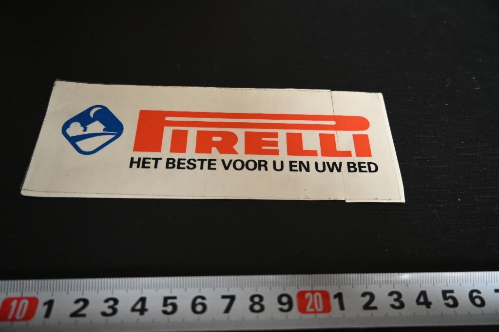 sticker Transparant PIRELLI Het beste voor u en uw bed, Ophalen, Zo goed als nieuw
