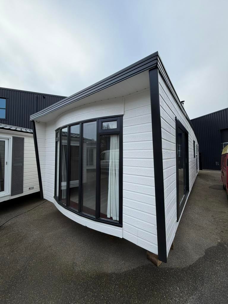 CHALET TE KOOP 13.00m x 4.00m CV, Caravans en Kamperen, Stacaravans