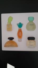 Te Koop Div Miniatuur parfum flesjes, Ophalen of Verzenden, Zo goed als nieuw, Miniatuur