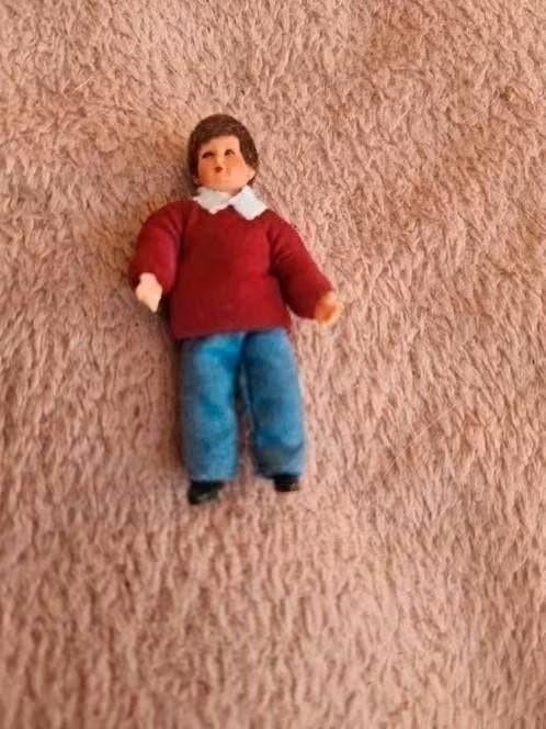 poppenhuis miniaturen caco popje 6 cm nr 4, Ophalen of Verzenden, Nieuw, Poppenhuis