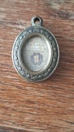 Oud relikwie nr2., Antiek en Kunst, Antiek | Religie, Ophalen of Verzenden