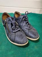 schoenen dames hartjes casual, Kleding | Dames, Ophalen of Verzenden, 'T Olde Gre-j, Info@toldegrej.nl, Endepoelstraat 20f Didam