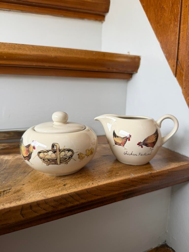 Melk en suiker set kippen | Jet ter steege, Huis en Inrichting, Keuken | Servies, Overige typen, Ophalen of Verzenden, Zo goed als nieuw