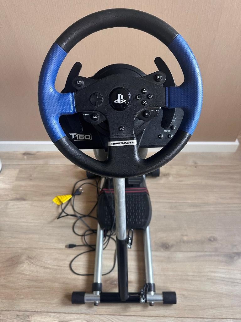 Thrustmaster T150 RS Force Feedback met Wheel stand, Spelcomputers en Games, Ophalen, Zo goed als nieuw, PlayStation 3