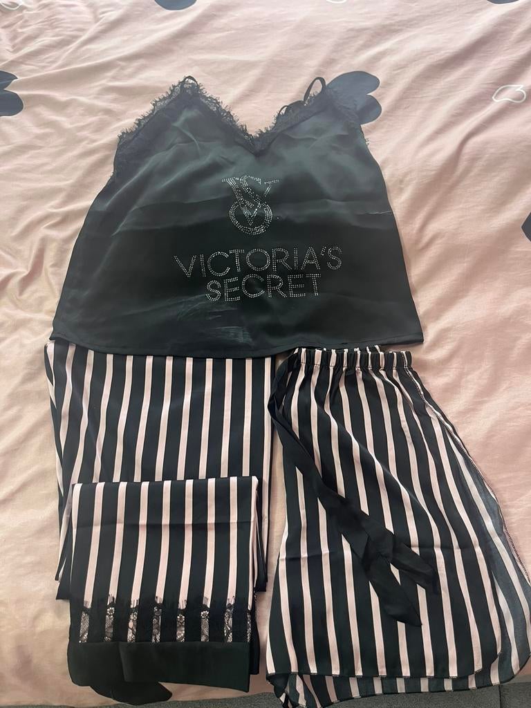 3-delige pyjama, Kleding | Dames, Pyjama's, Ophalen of Verzenden, Zo goed als nieuw, Maat 38/40 (M)