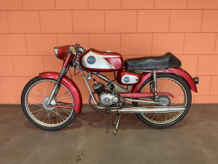 Benelli Super Sport (bj 1965), Fietsen en Brommers, Brommers | Oldtimers, Overige merken