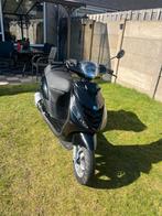 Zip 2 takt 50cc, Fietsen en Brommers, Ophalen, Benzine, Zip