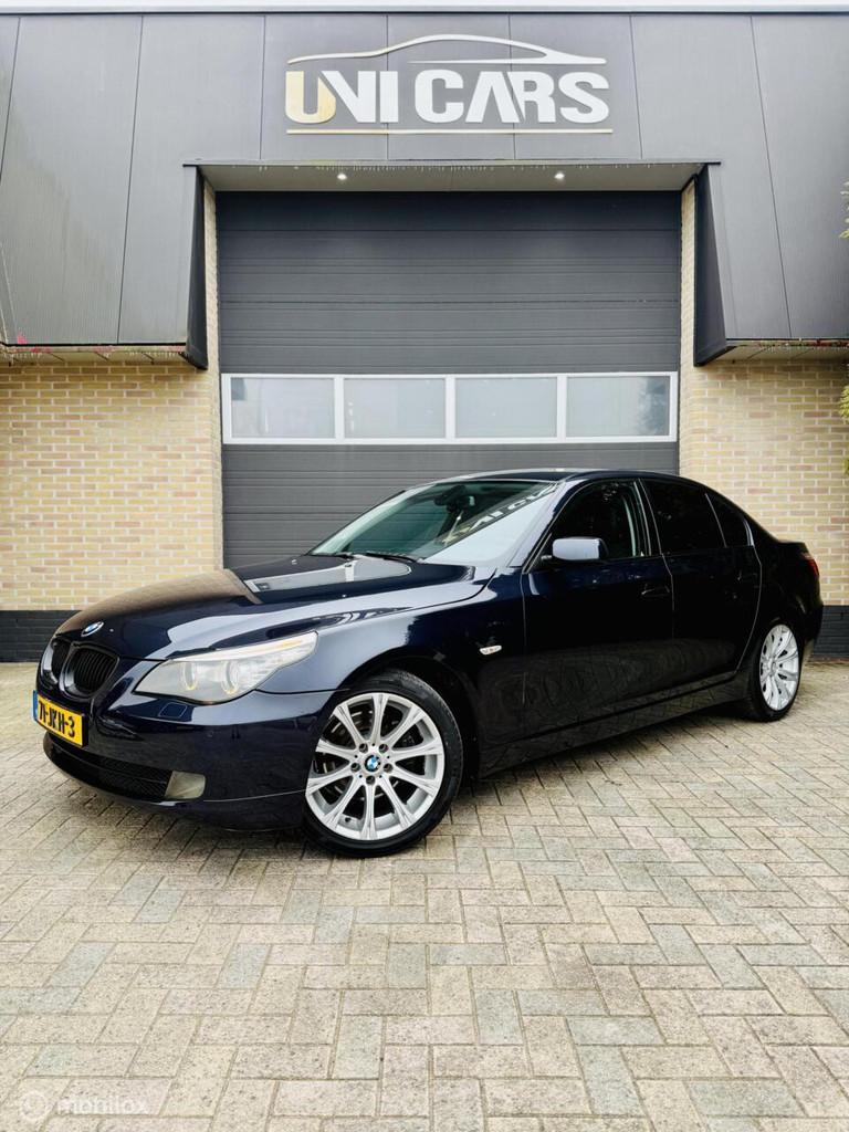 BMW 5-serie 525i Executive|Automaat|Leer|Gr Navi|LM|2009, Achterwielaandrijving, Gebruikt, 2000 kg, 2996 cc