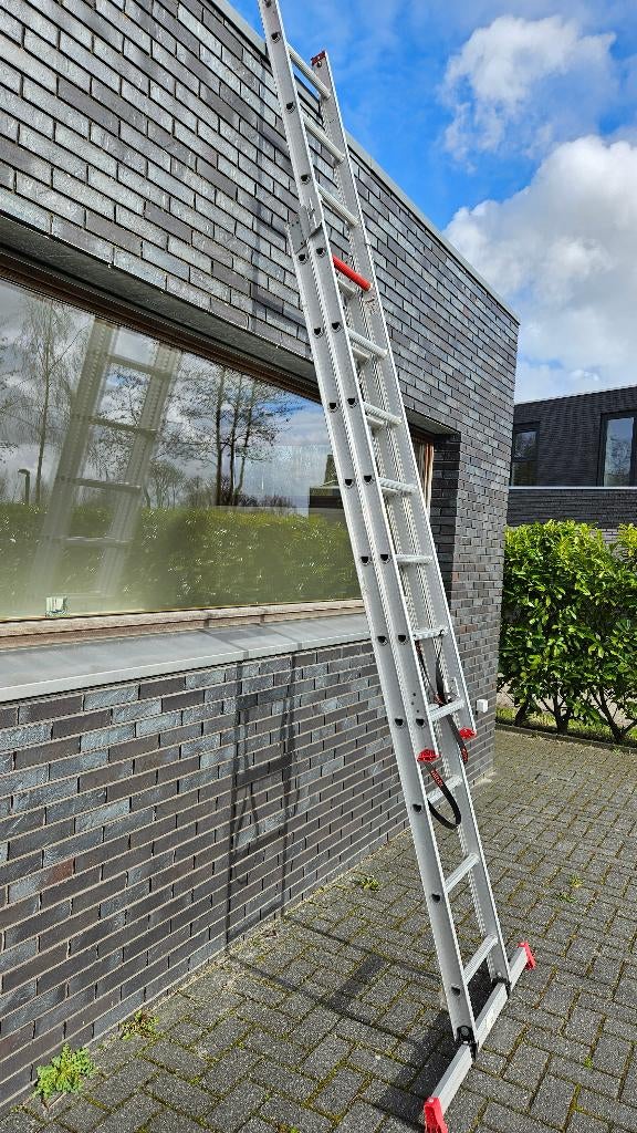 Ladder, Doe-het-zelf en Verbouw, Ladders en Trappen, Ophalen, Gebruikt, Ladder, 4 meter of meer