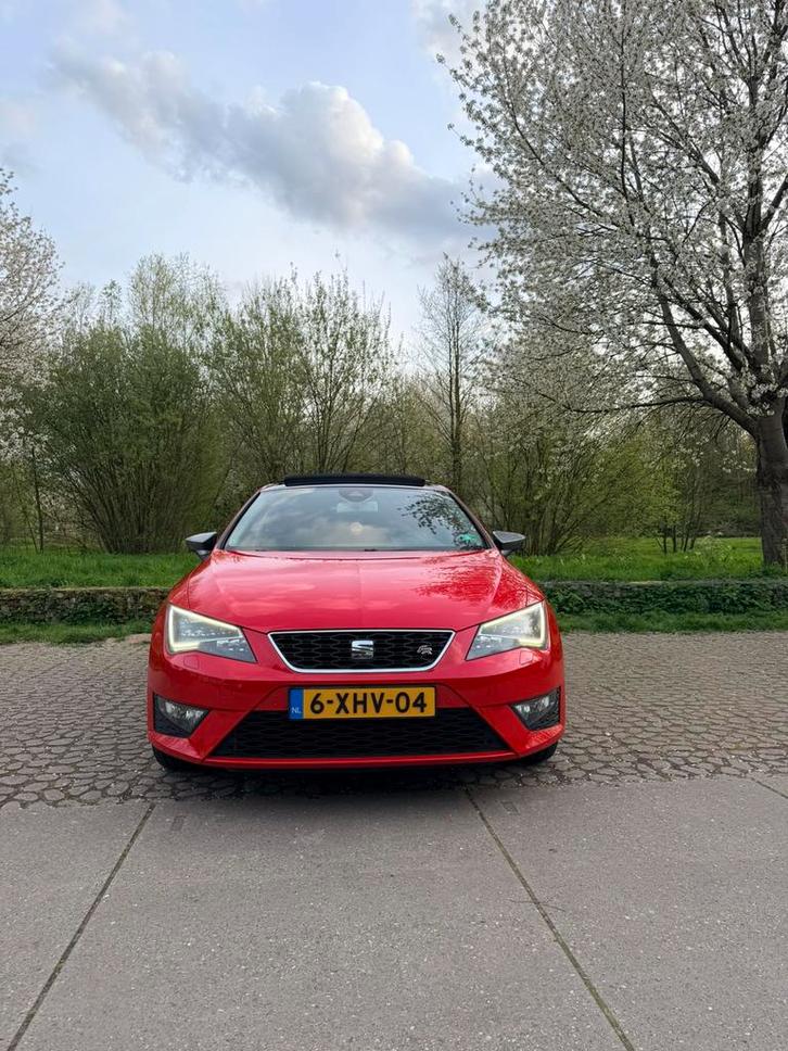 Seat Leon 1.4 TSI 103KW 2013 Rood, Auto's, Seat, Leon, Benzine, A, Hatchback, Handgeschakeld, Geïmporteerd, Rood, Voorwielaandrijving