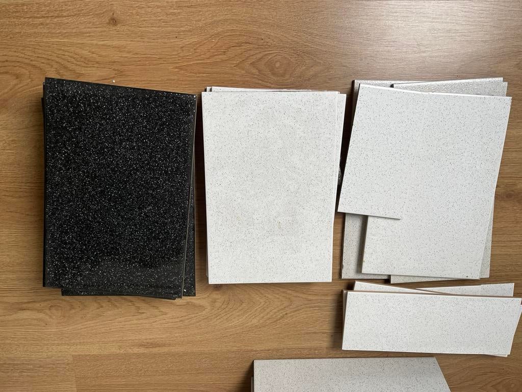 Gratis Restpartij Tegels 2 m2 | Salt & Pepper Look, Doe-het-zelf en Verbouw, Tegels, Ophalen, Overige materialen, Wandtegels, Zo goed als nieuw