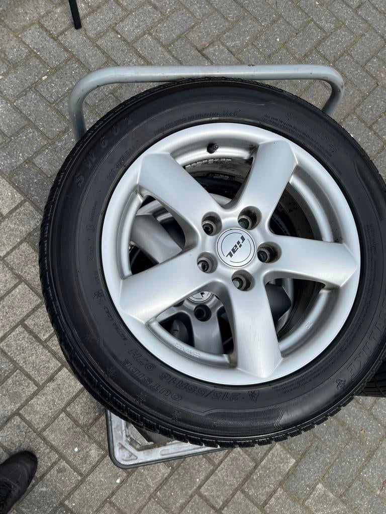 Rial wielen, 215/55 16 Renault, Auto-onderdelen, Banden en Velgen, Ophalen, 16 inch, Banden en Velgen, Winterbanden