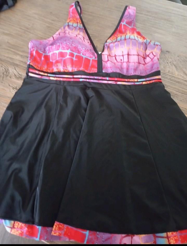 TANKINI MAAT 50/ 48 NU 20€ ZIE FOTO,S., Ophalen of Verzenden, Nieuw, Zwart, Badpak