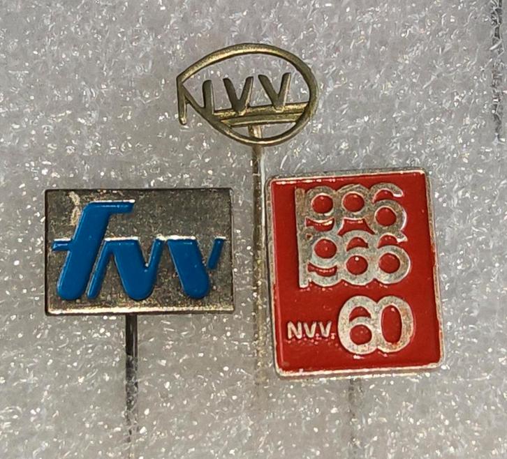 3 Speldjes NVV - FNV Vakbond Historie, Verzamelen, Speldjes, Pins en Buttons, Gebruikt, Speldje of Pin, Overige onderwerpen, Ophalen of Verzenden