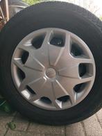 Banden Continental 215 65 r15c, Ophalen, 16 inch, Band(en), Zomerbanden