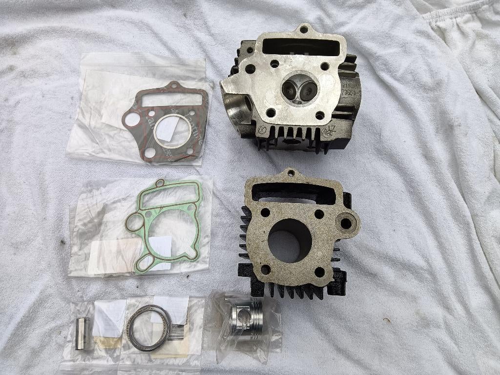 Agm caferacer/strada, hanway raw50 blok onderdelen nieuw, Fietsen en Brommers, Ophalen of Verzenden, Nieuw, Blok