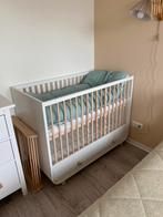 IKEA MYLLRA cot bed with drawer (60 x 120) + mattress, Kinderen en Baby's, Ophalen, Zo goed als nieuw, Ledikant