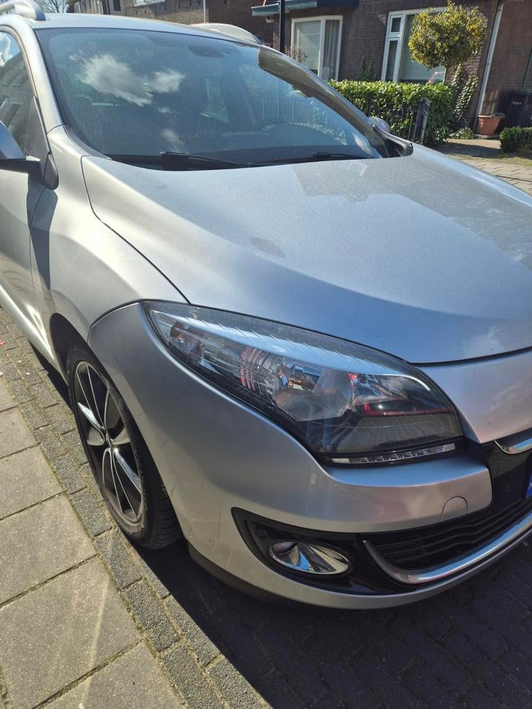 Originele Renault Megane 3 Koplamp Rechts (Passagierszijde), Ophalen of Verzenden, Nieuw, Renault