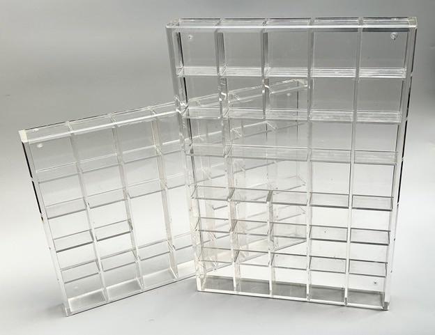 2 display kastje perspex open wandkastje vitrine plexiglas, Antiek en Kunst, Curiosa en Brocante, Ophalen of Verzenden