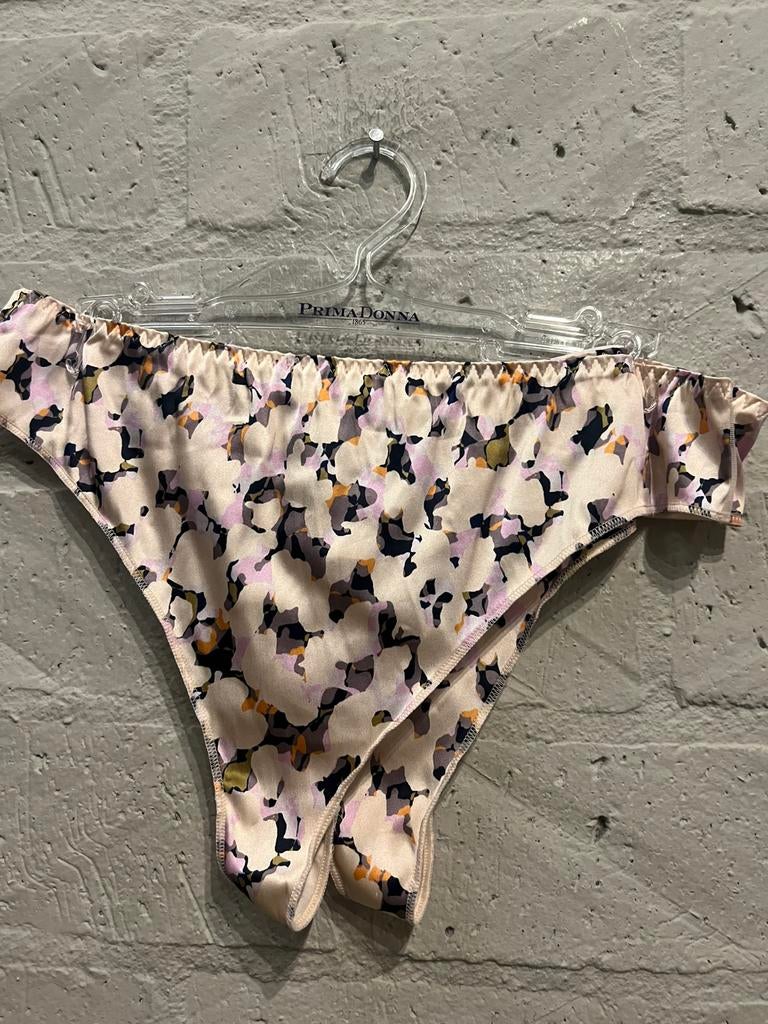 Louisa Bracq string maat 42 NIEUW!! Nu €15,-, Ophalen of Verzenden, String