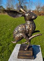 HAAS / bronzen tuinbeeld, Dierenbeeld, Nieuw, Info@huisentuindecoratiemarie.nl, Huis en tuin decoratie marie