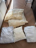 Gratis af te halen: Deken en kussens, Ophalen, Gebruikt, Wit, Tweepersoons