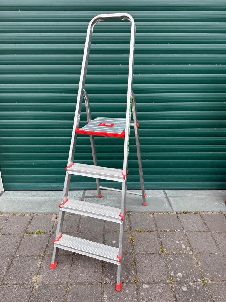 Altrex trap met 3 treden, Ophalen, Gebruikt, Trap, Minder dan 2 meter