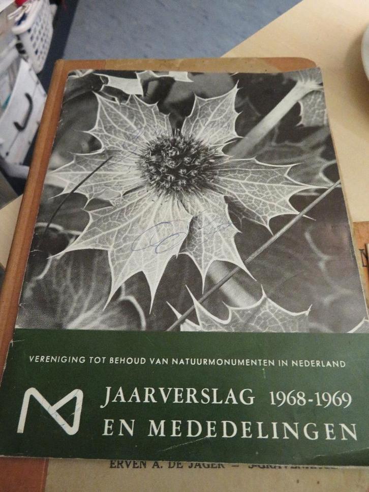 natuurmonumenten boekjes 1957-1968 + ruilverkavelen Zwolde, Boeken, Natuur, Zo goed als nieuw, Natuur algemeen, Verzenden