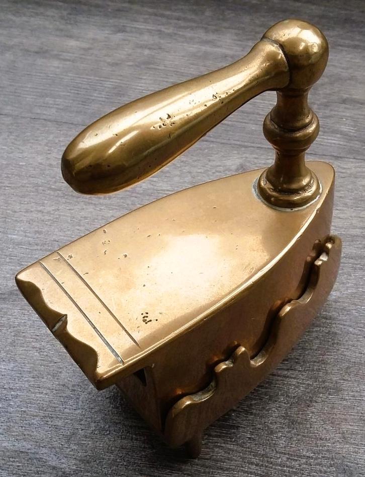 1875 MINI KRAGEN BOORDEN Strijkbout Strijkijzer Strijk Bout, Antiek en Kunst, Antiek | Koper en Brons, Koper, Ophalen of Verzenden