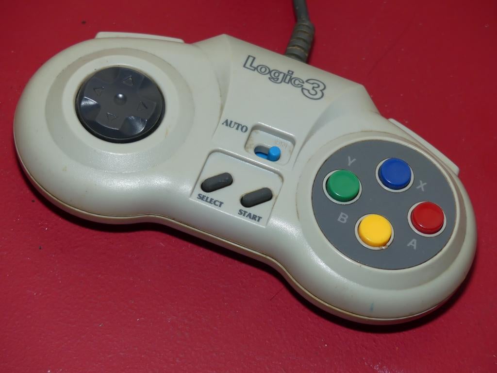 Logic3  Super Nintendo Entertainment System Controller, Spelcomputers en Games, Spelcomputers | Nintendo Super NES, Gebruikt, Met 1 controller