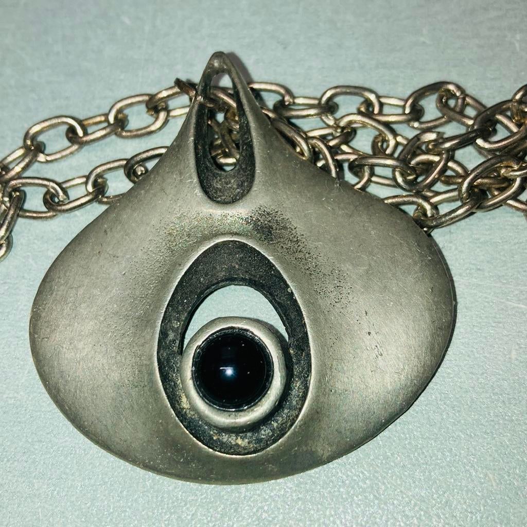 Sverre Høvren Johnsen Eivind Hillestad Hanger Ketting Norway, Verzenden