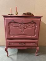 Brocante Queen Ann klepkast / kast / barkast, Ophalen, Studio Larilo, Studiolarilo@gmail.com, Zo goed als nieuw