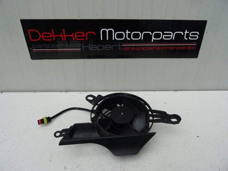 Linker Koelvin / Ventilator Ducati Diavel 1200 2011-2018, Motoren, Onderdelen | Ducati, Nieuw, Ophalen of Verzenden