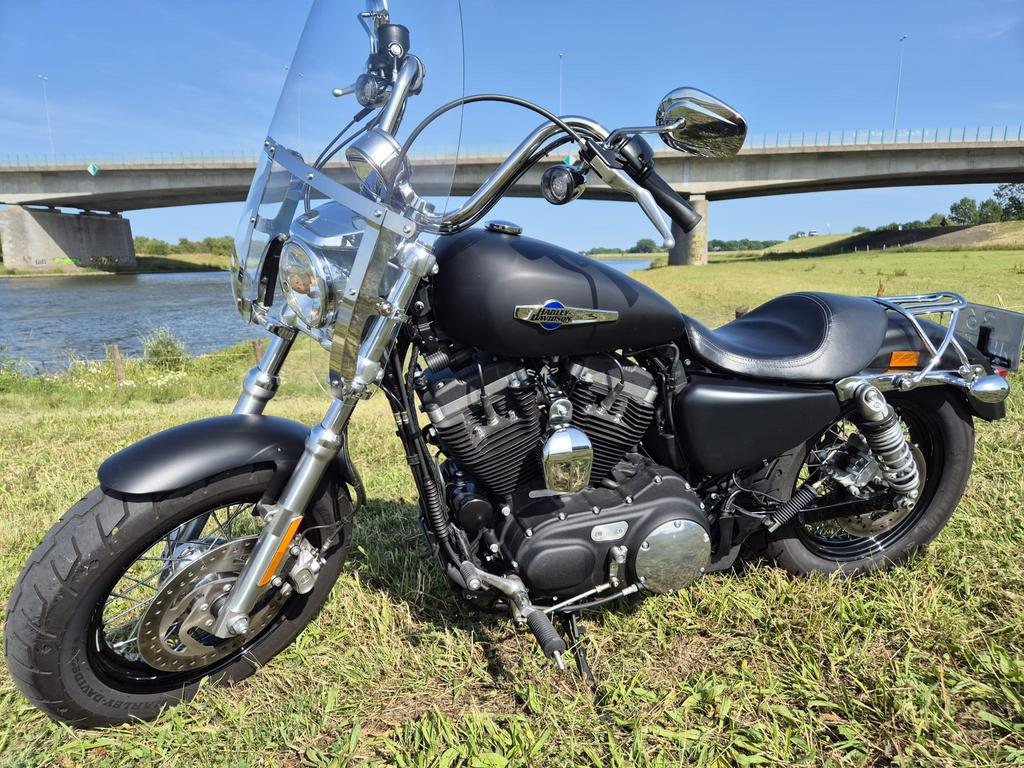 Harley Davidson Sportster XL1200 CB, 2 cilinders, Chopper, Particulier, Meer dan 35 kW