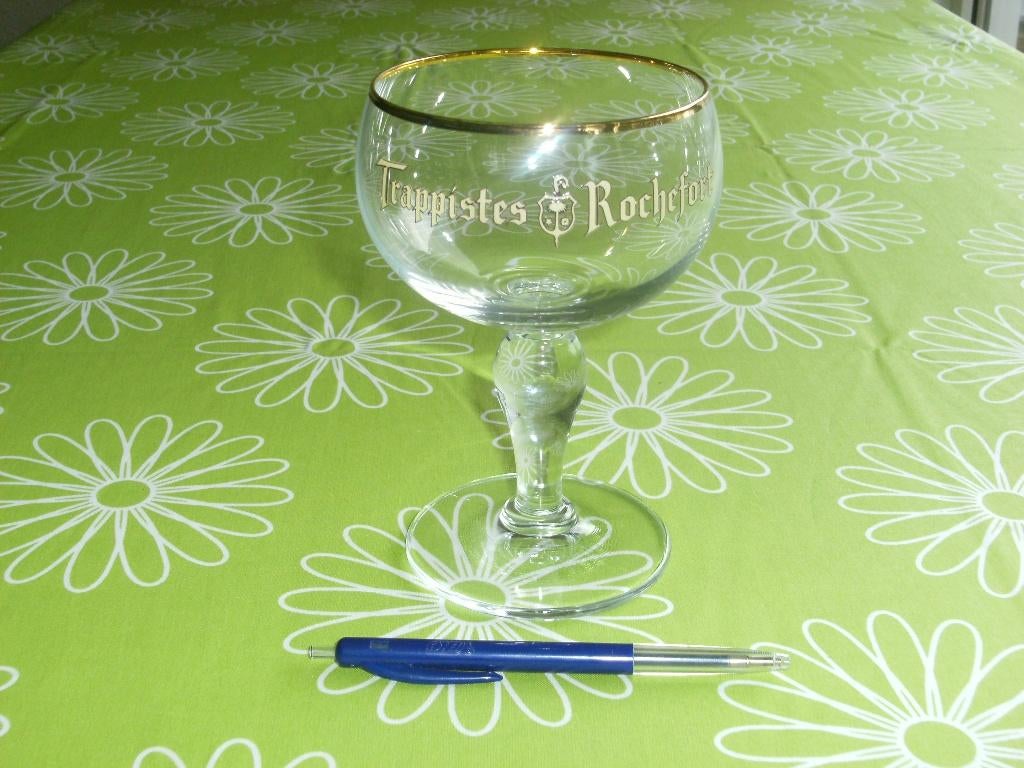 Trappistes Rochefort glas, Verzamelen, Biermerken, Ophalen of Verzenden, Zo goed als nieuw, Glas of Glazen, Overige merken
