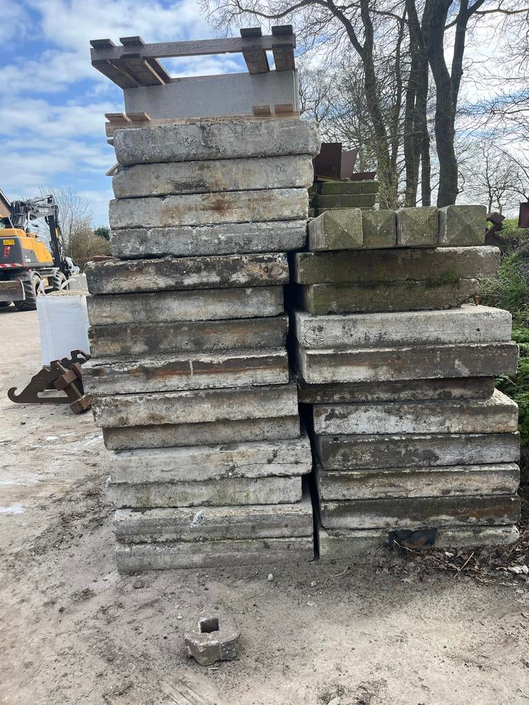 Betonplaten, Gebruikt, Overige typen, Ophalen of Verzenden, 10 m² of meer