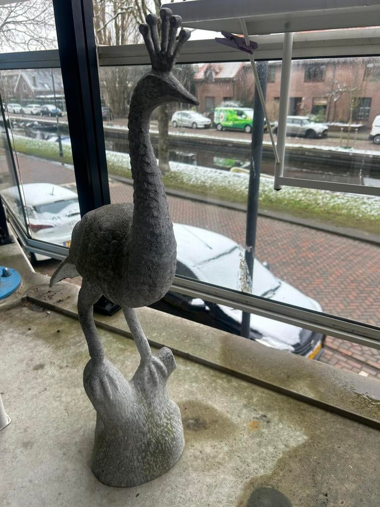 Aluminium pauw, Ophalen of Verzenden, Zo goed als nieuw, Steen