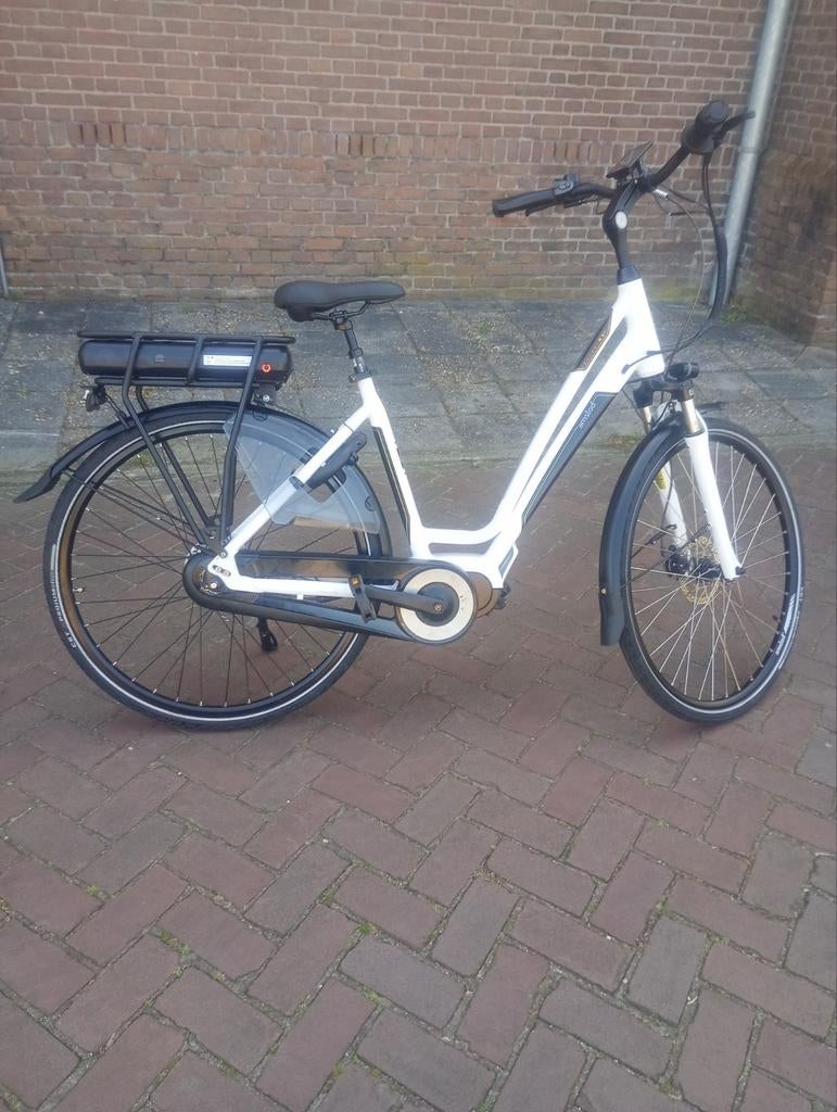 Mooie nette Amslod, Fietsen en Brommers, Elektrische fietsen, 59 cm of meer, Ophalen, Zo goed als nieuw, Overige merken
