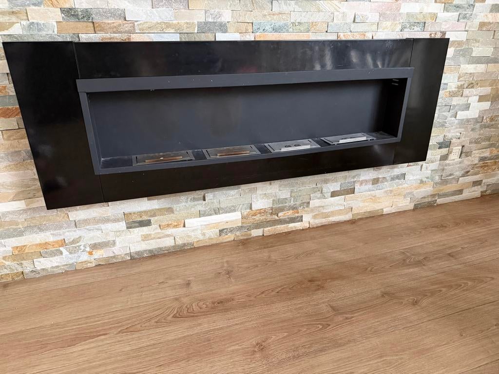 Sfeerhaard bio-ethanol inclusief witte stenen. 162x54x14 cm, Huis en Inrichting, Haarden, Ophalen of Verzenden, Gebruikt, Inbouwhaard