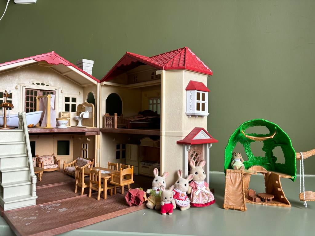 Sylvanian family huis, Kinderen en Baby's, Speelgoed | Poppenhuizen, Ophalen, Zo goed als nieuw, Poppenhuis