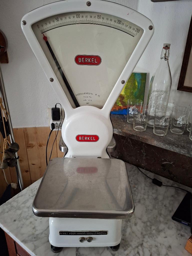 antieke Berkel weegschaal, Ophalen