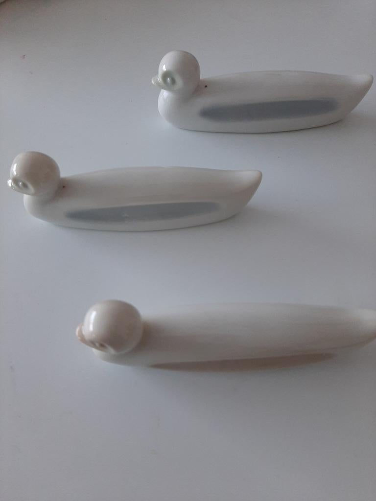 Set van 3 porseleinen eenden eetstokjes houders, Overige typen, Ophalen of Verzenden, Zo goed als nieuw, Steen/keramiek