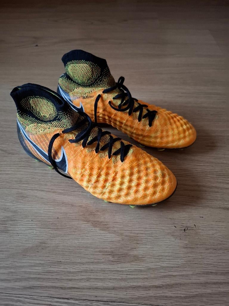 Nike Magista Obra II FG maat 37,5, Sport en Fitness, Voetbal, Maat XS of kleiner, Ophalen of Verzenden, Zo goed als nieuw, Schoenen