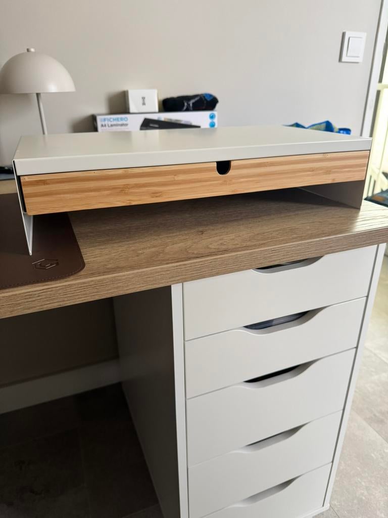 Beeldscherm verhoger of laptopstandaard, Ophalen of Verzenden, Zo goed als nieuw